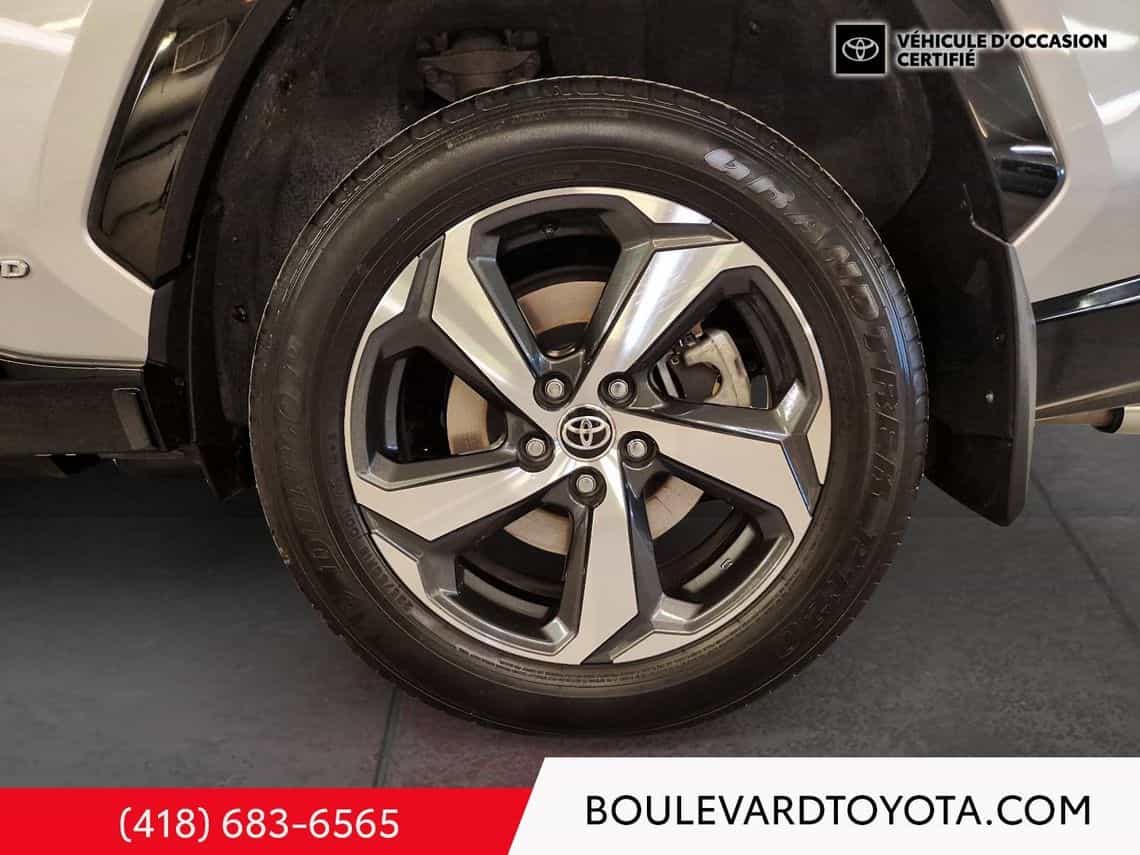 2023 Toyota Rav4 Prime Se - Image 25