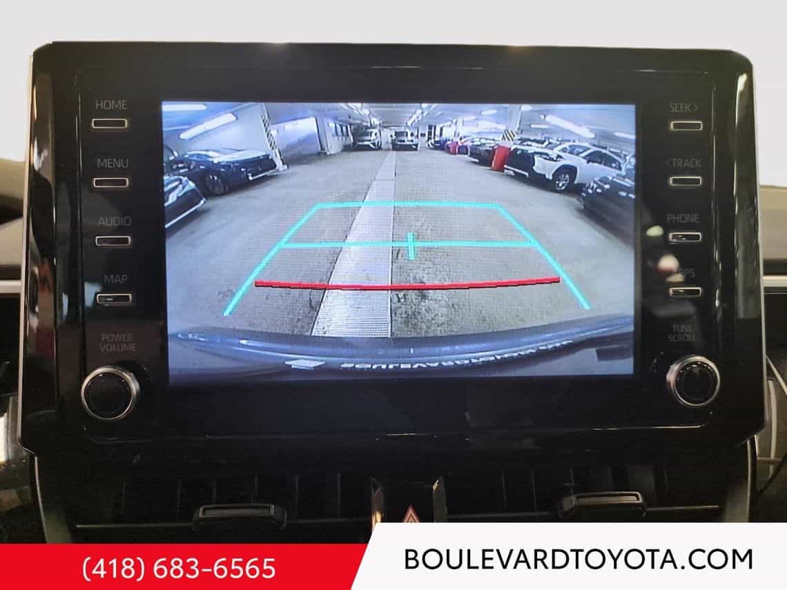 2021 Toyota Corolla Le - Image 16