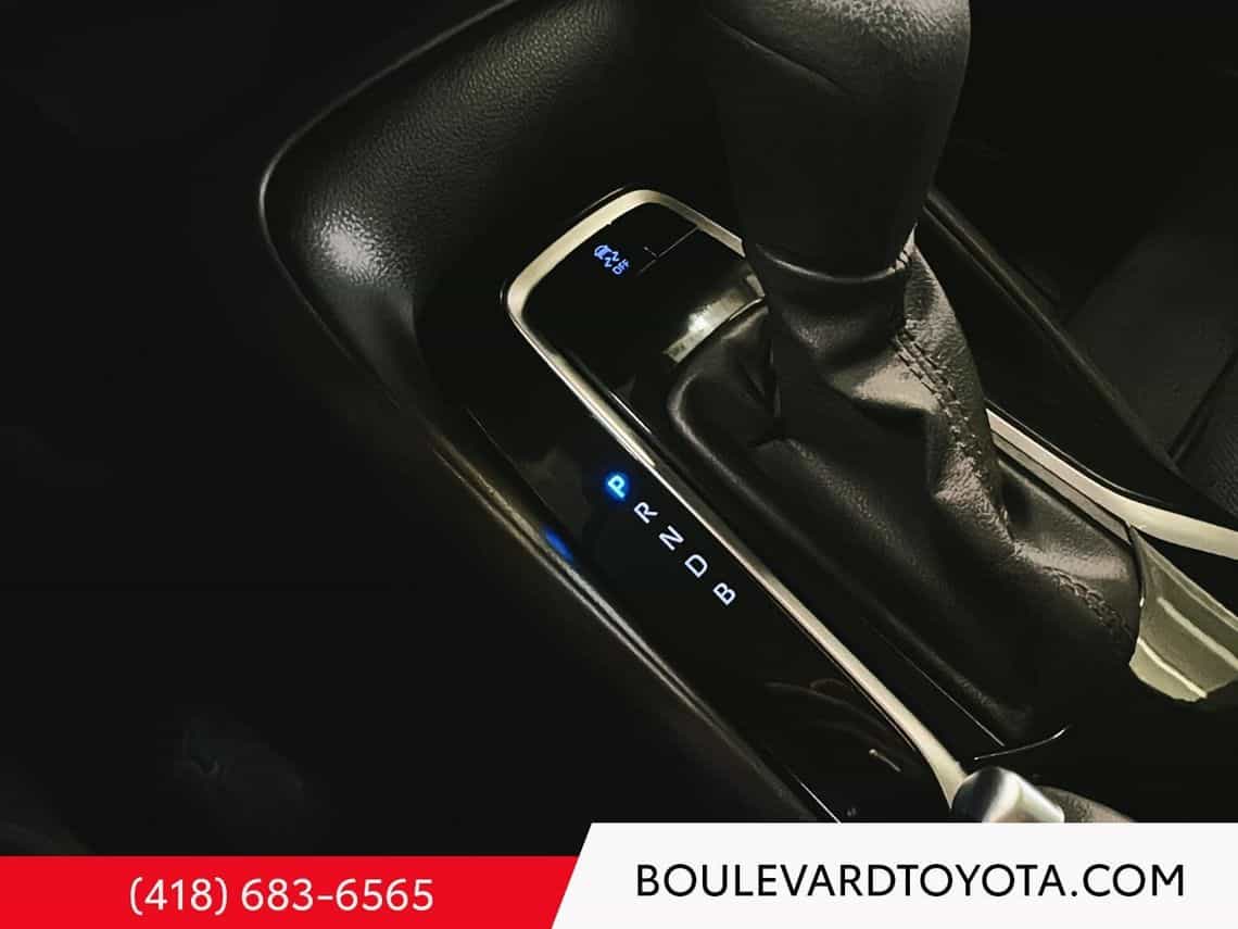 2022 Toyota Corolla L - Image 10