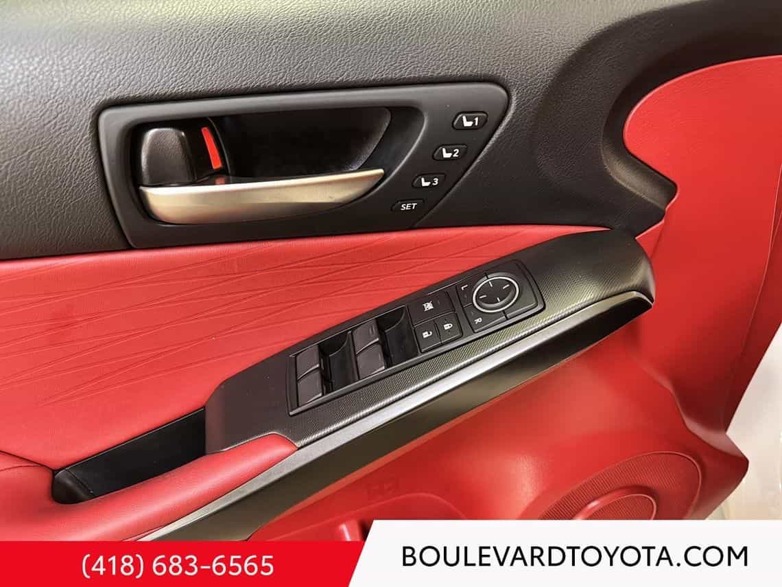 2024 Lexus IS 350 F-Sport - Image 18