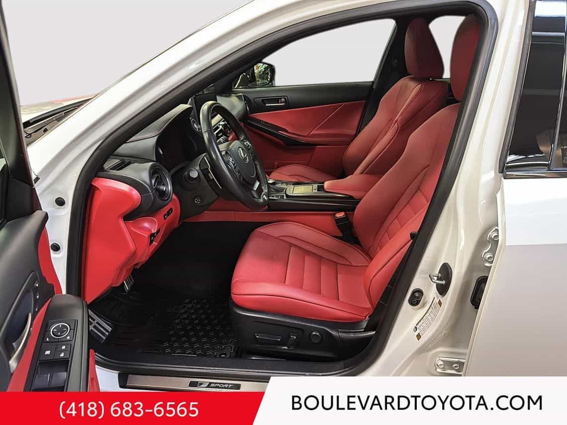 2024 Lexus IS 350 F-Sport - Image 20