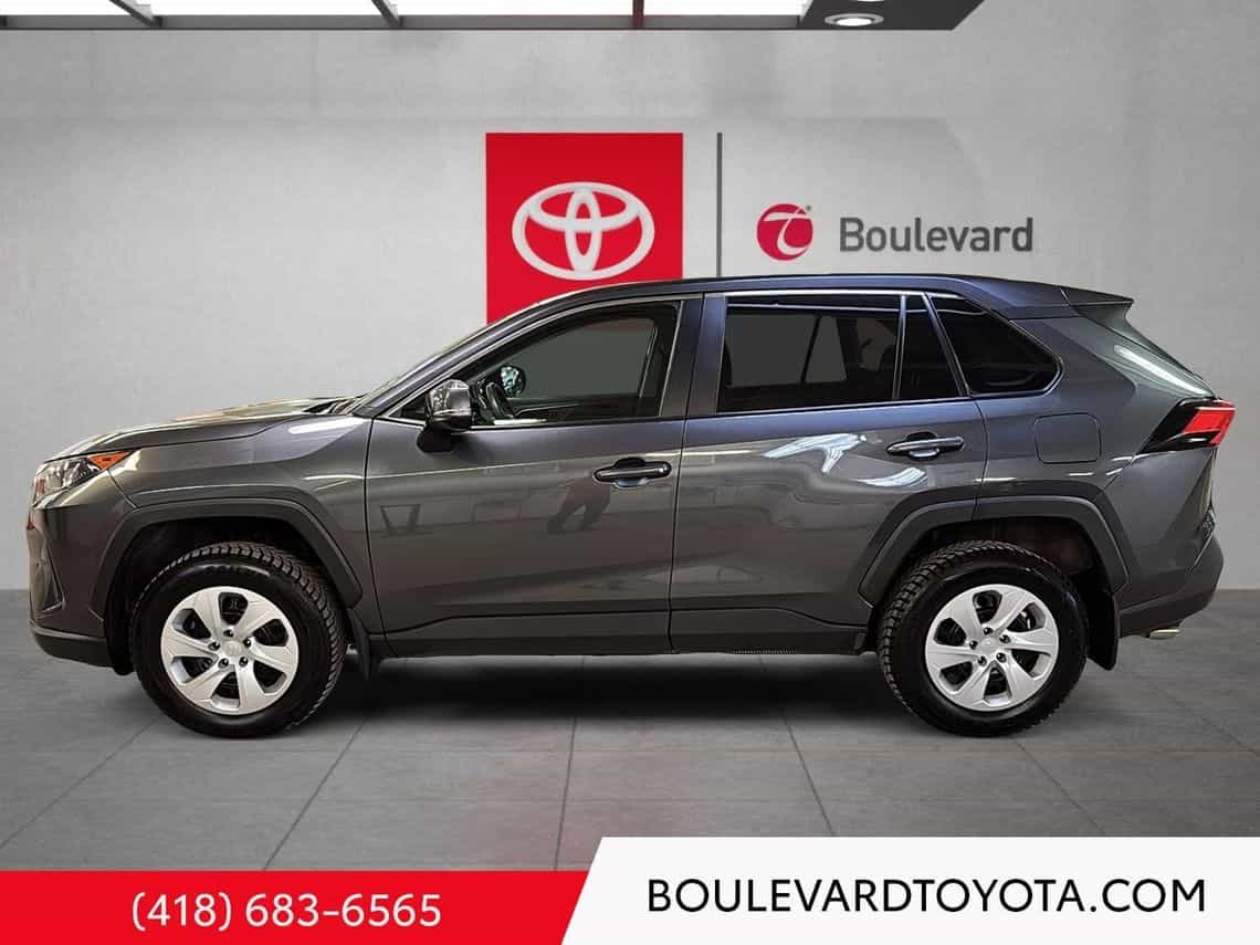 2024 Toyota Rav4 Le - Image 13