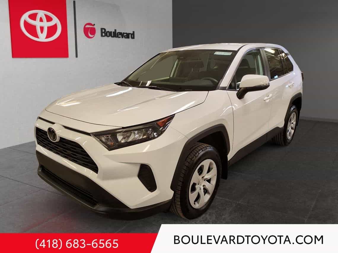 2024 Toyota Rav4 Le - Image 1