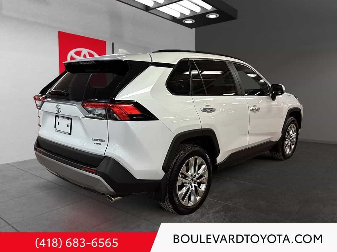 Image 4 Toyota Rav4 Limited 2025