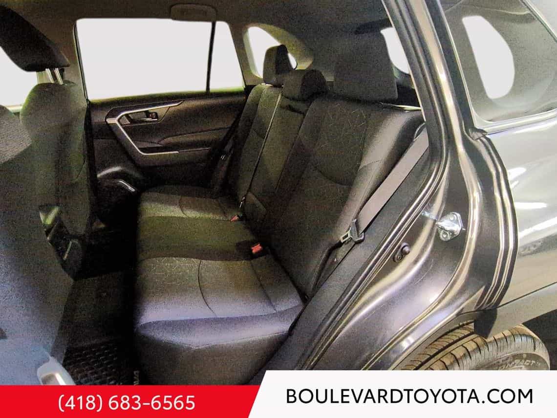 Image 39 Toyota Rav4 Le 2025