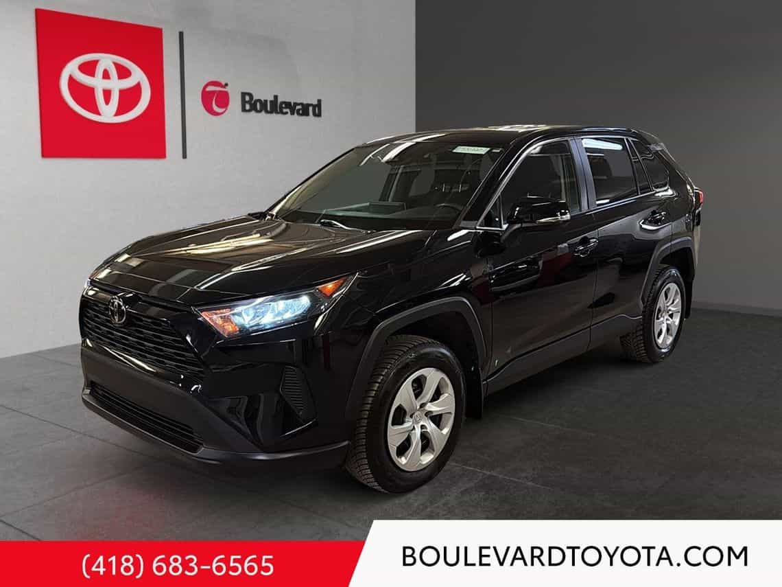 2024 Toyota Rav4 Le - Image 1