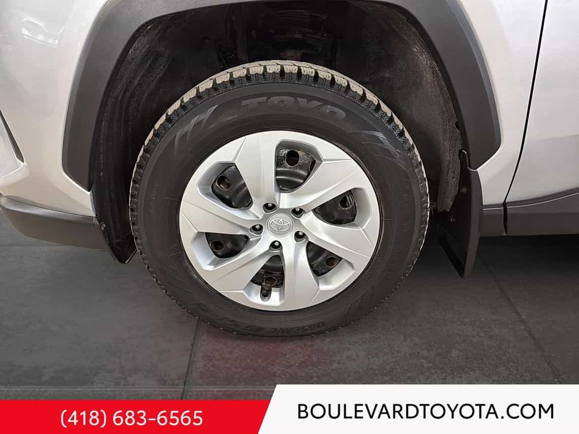 Image 8 Toyota Rav4 Le Awd 2021