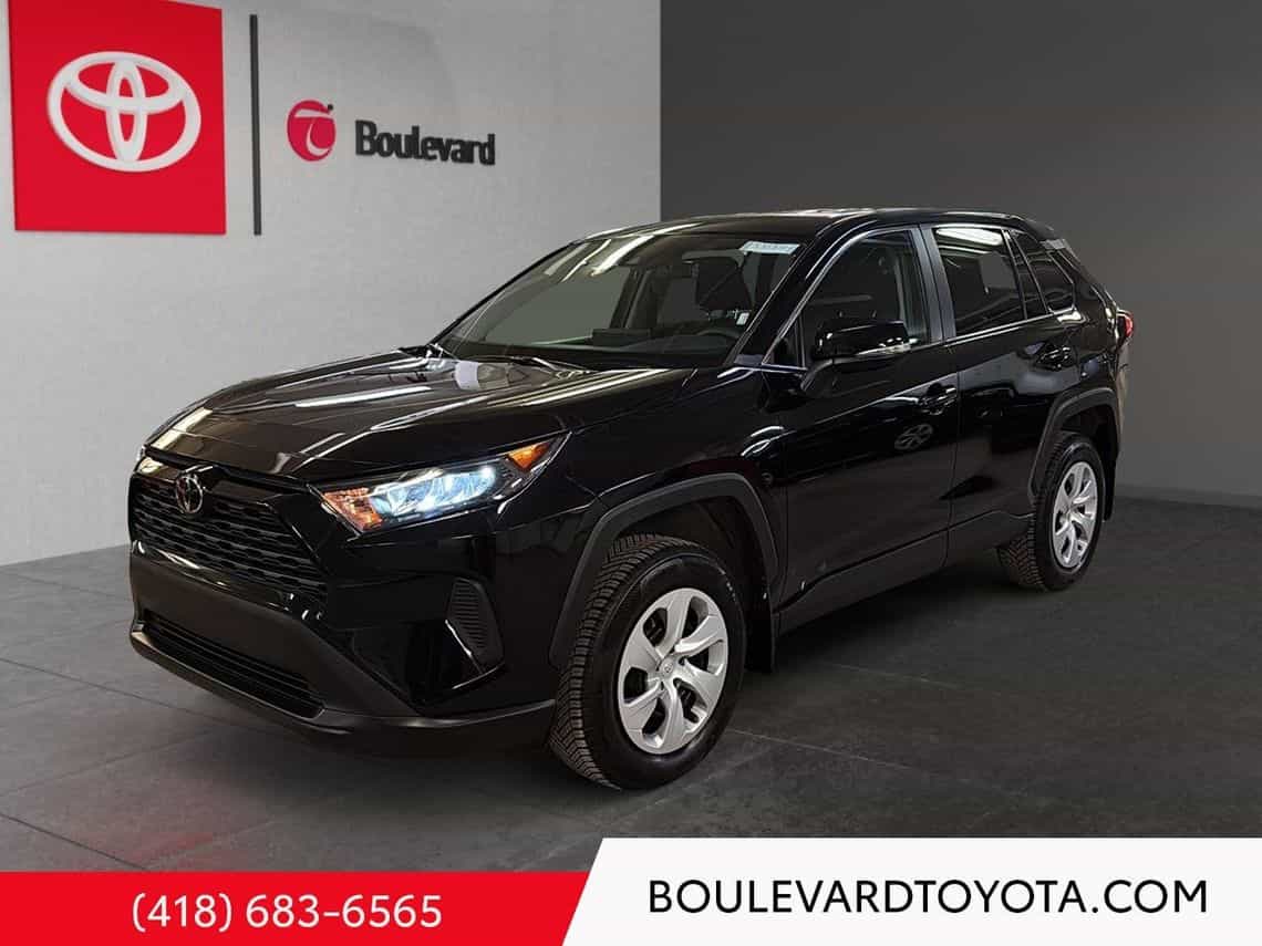 2024 Toyota Rav4 Le - Image 1
