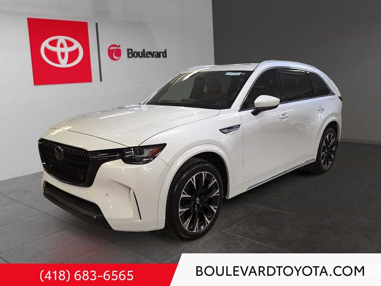 2025 Mazda CX-90 Signature, AWD - Image 1