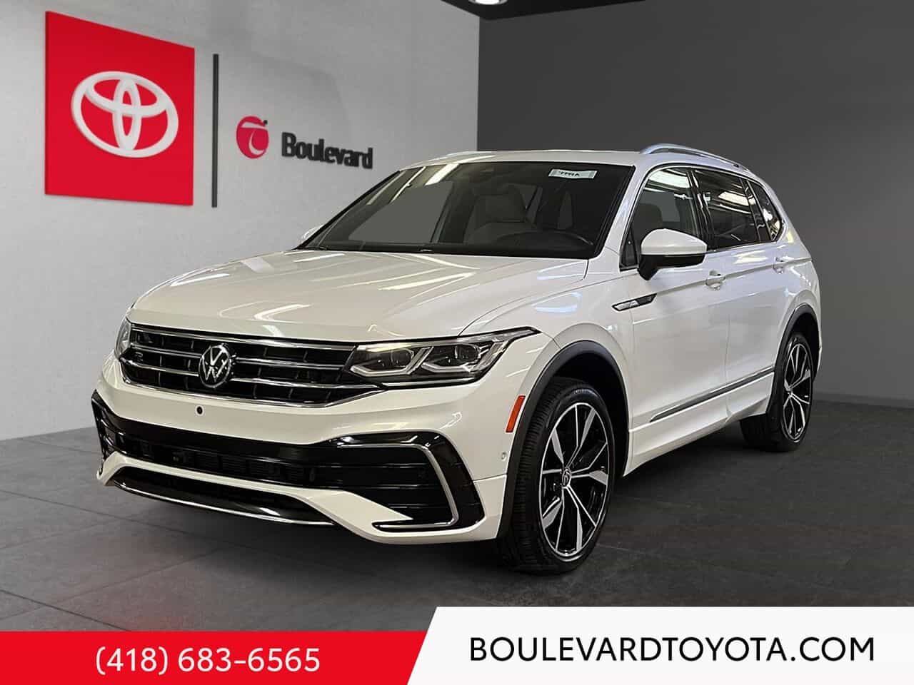 2022 Volkswagen Tiguan Highline R-Line - Image 1