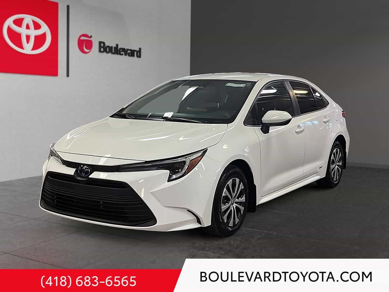 2023 Toyota Corolla Hybride Le, Awd - Image 1