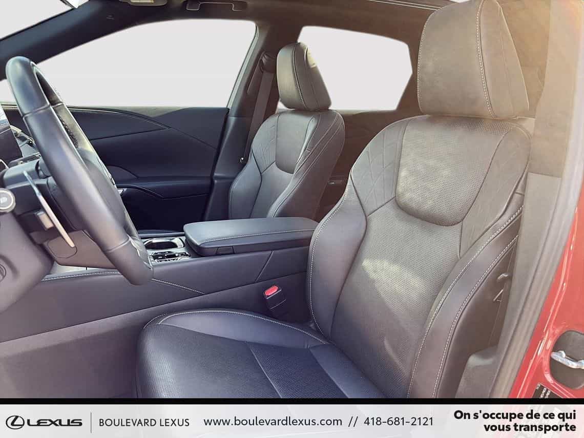 2024 Lexus RX 350 Ultra Luxe - Image 10