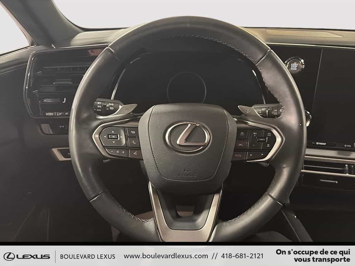 2023 Lexus RX 350 Premium - Image 13