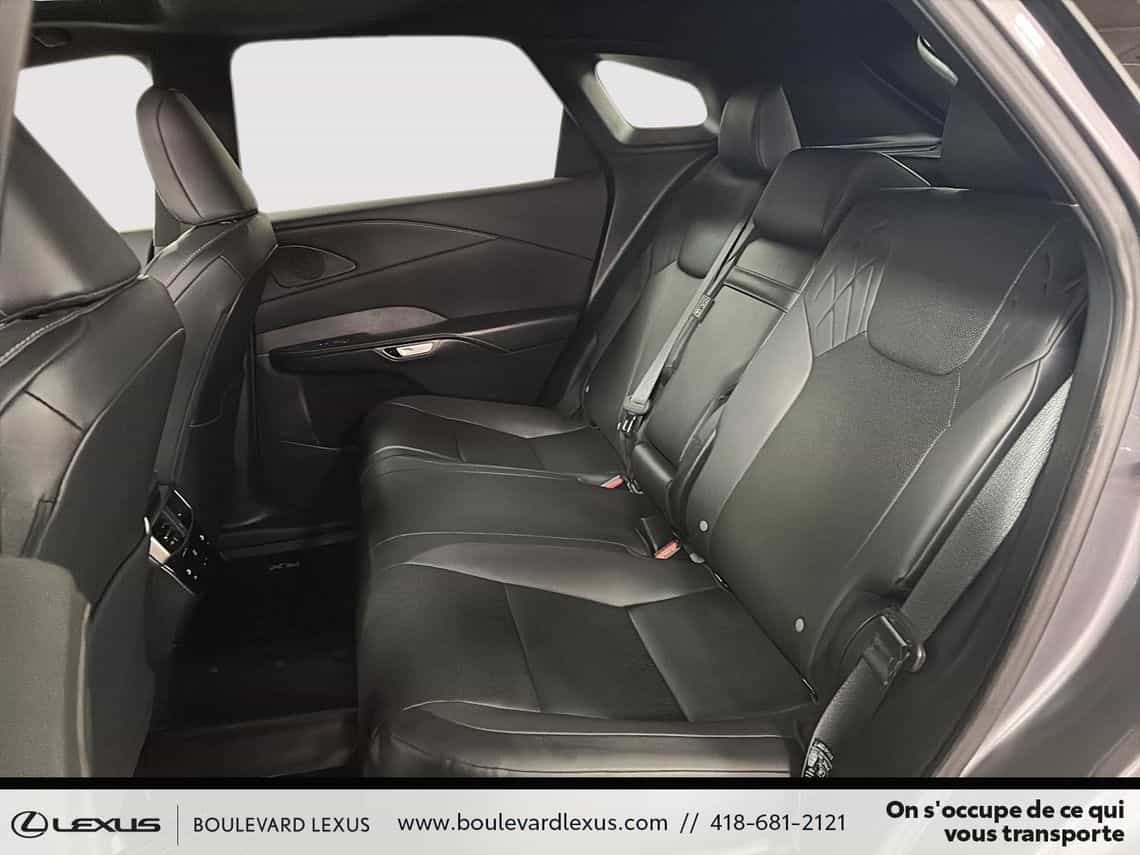 2023 Lexus RX 350 Premium - Image 22