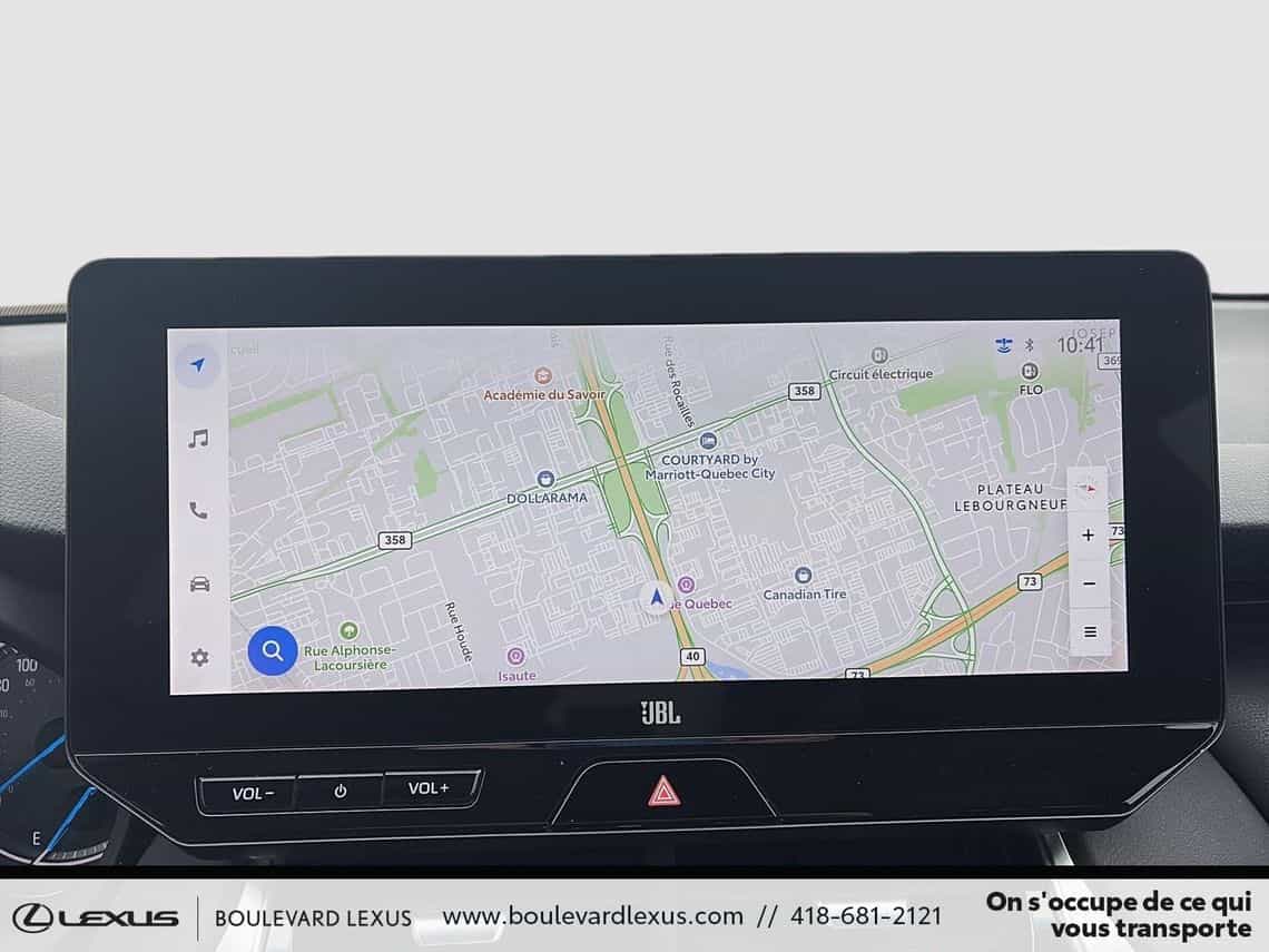 2024 Toyota Venza Xle - Image 16