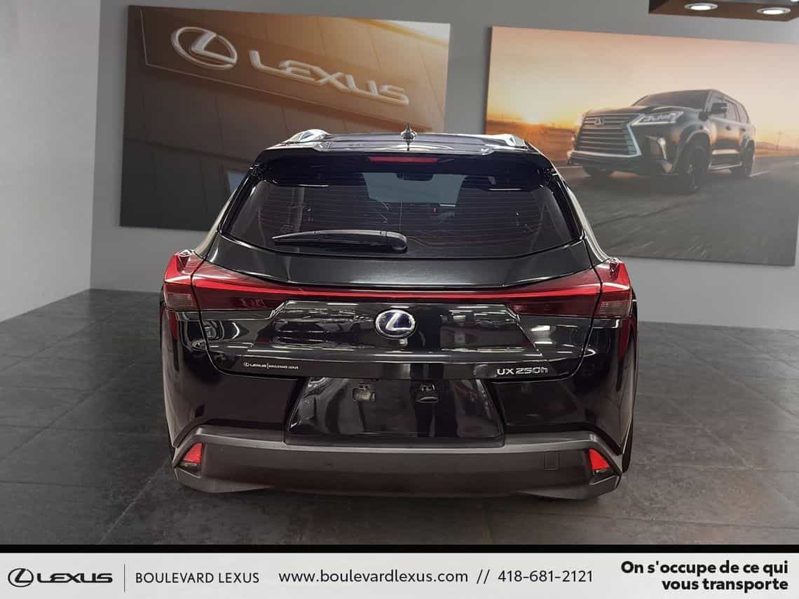 2019 Lexus UX 250h Premium - Image 5