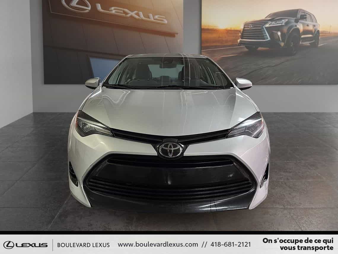 2019 Toyota Corolla Ce - Image 2