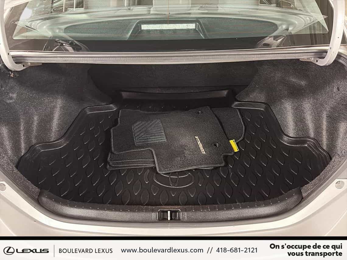 2019 Toyota Corolla Ce - Image 35