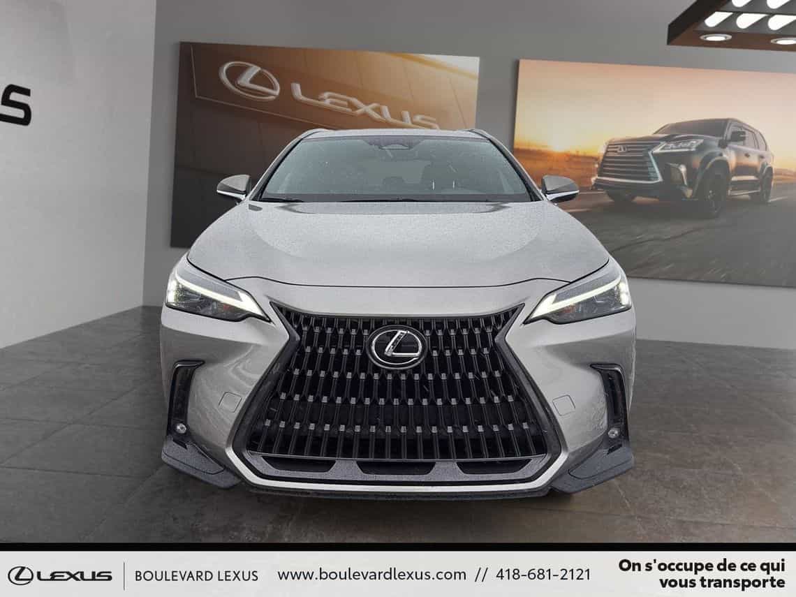 2022 Lexus NX 350h Premium - Image 2