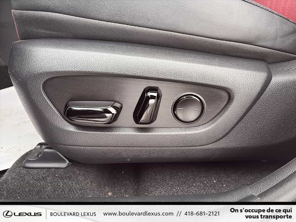 2022 Lexus NX 350h Premium - Image 11