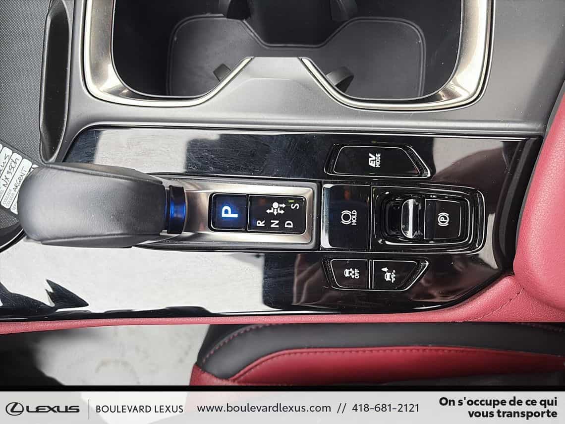 2022 Lexus NX 350h Premium - Image 20