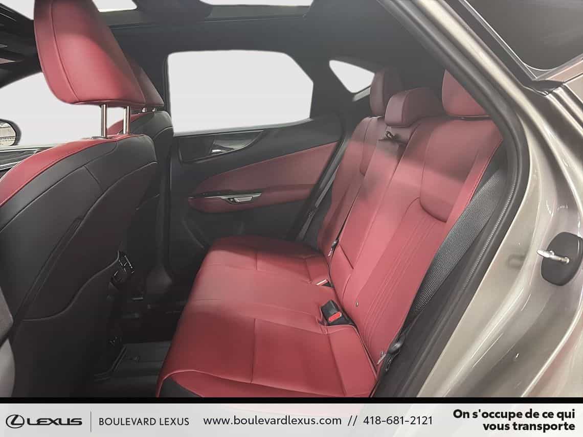 2022 Lexus NX 350h Luxe - Image 21