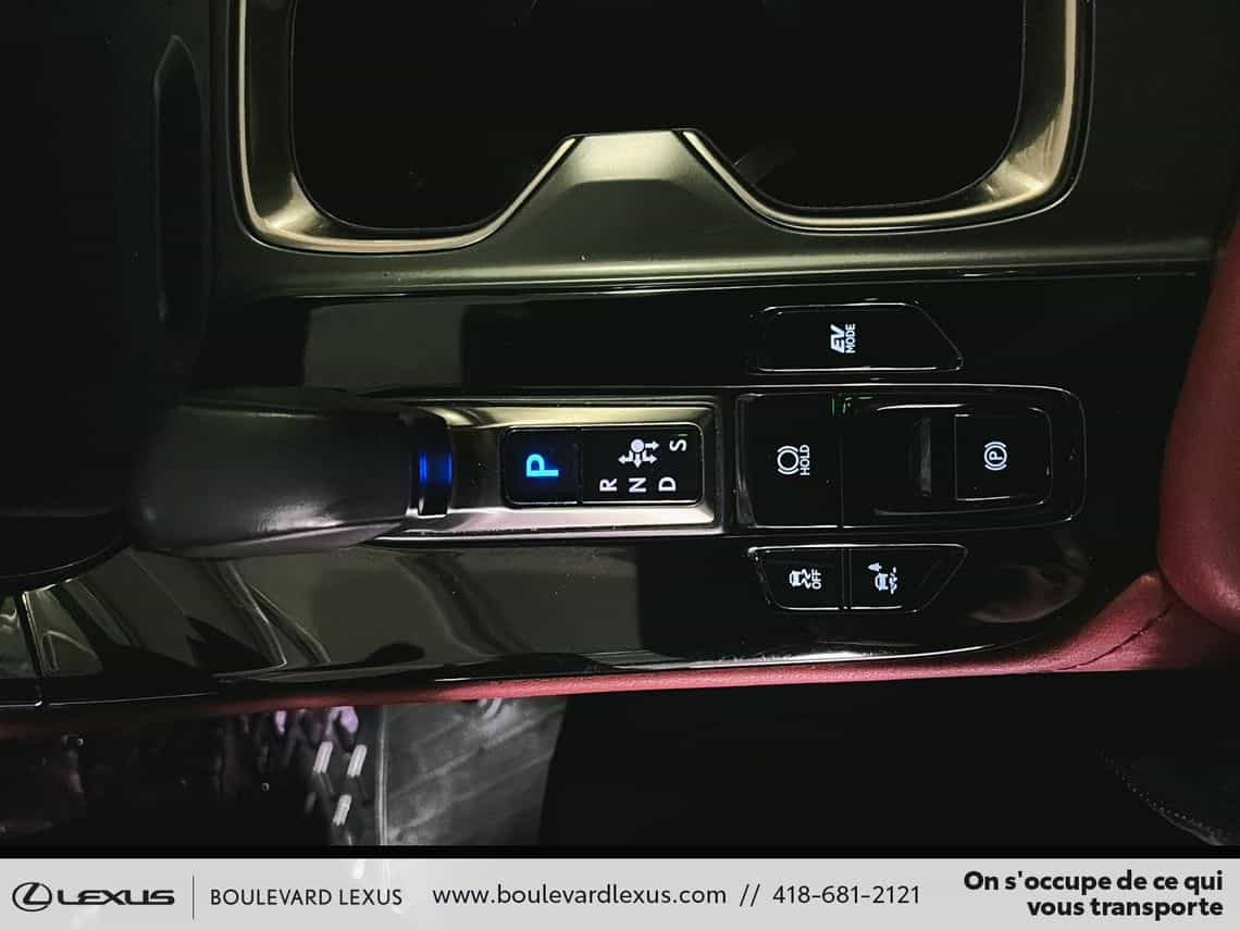 2023 Lexus NX 350h Luxe - Image 20