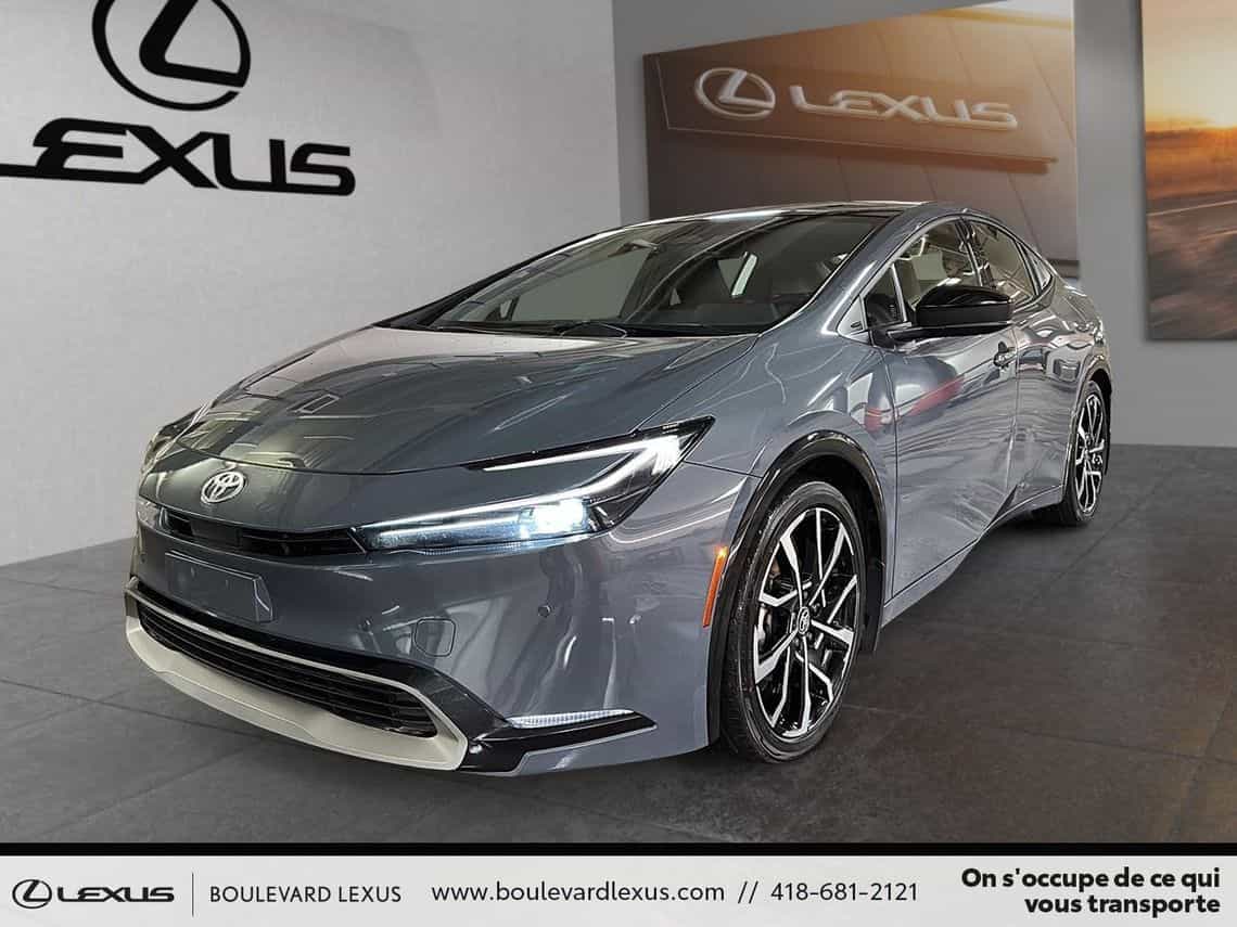 2024 Toyota Prius Prime Xse - Image 1