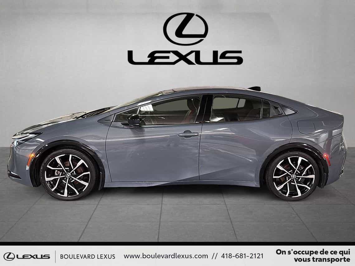 2024 Toyota Prius Prime Xse - Image 9