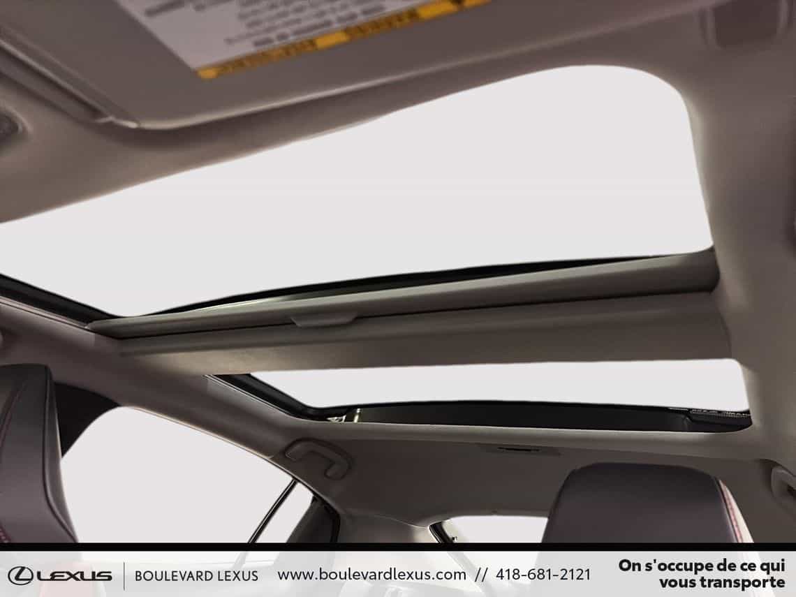 2024 Toyota Prius Prime Xse - Image 21