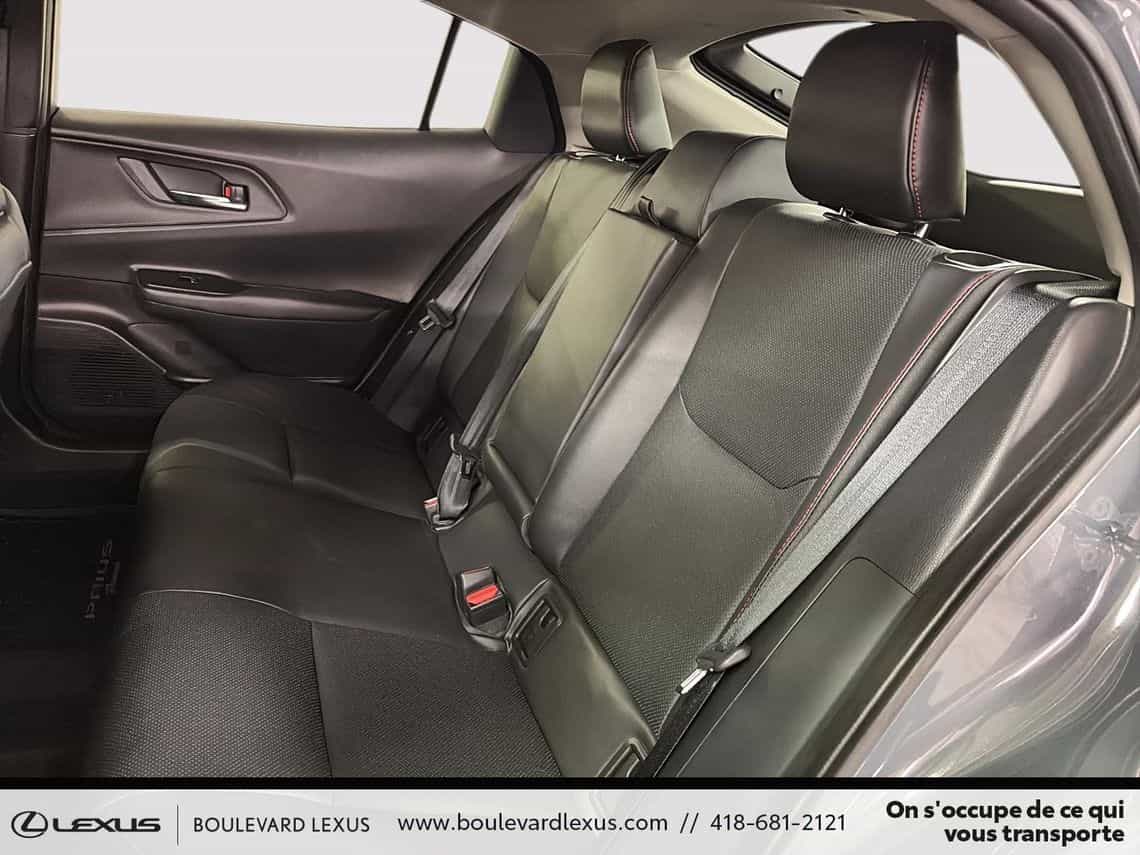 2024 Toyota Prius Prime Xse - Image 37