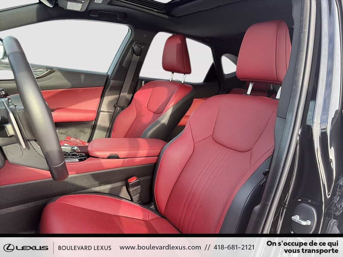 2024 Lexus NX 350h Premium - Image 10