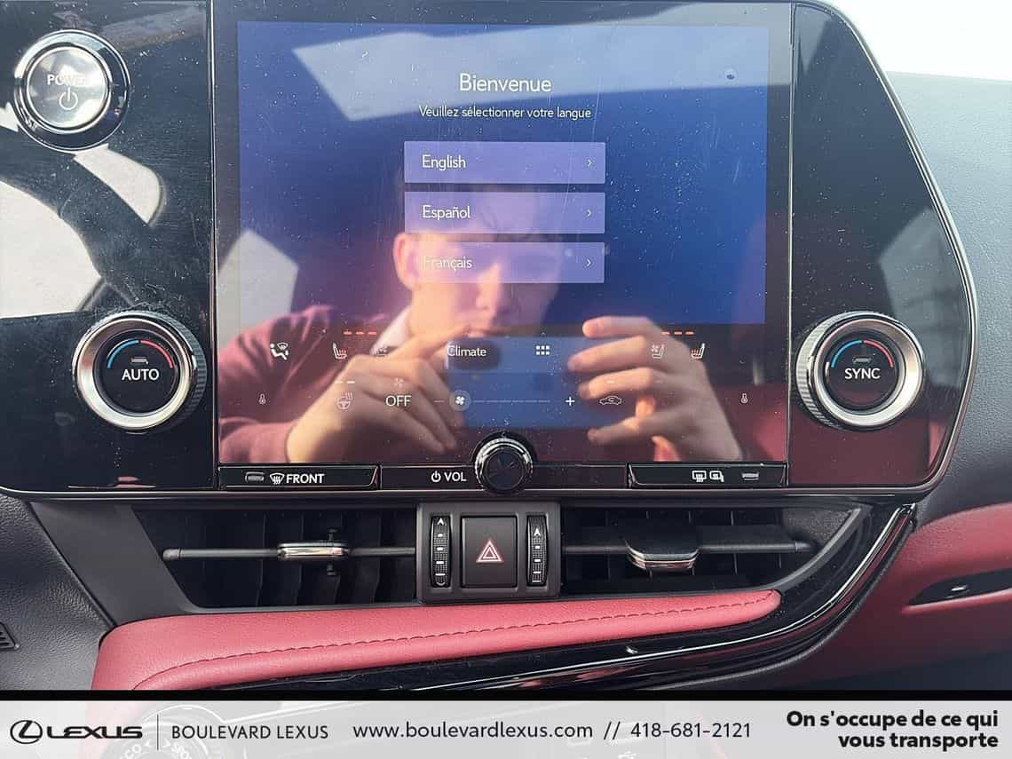 2024 Lexus NX 350h Premium - Image 22