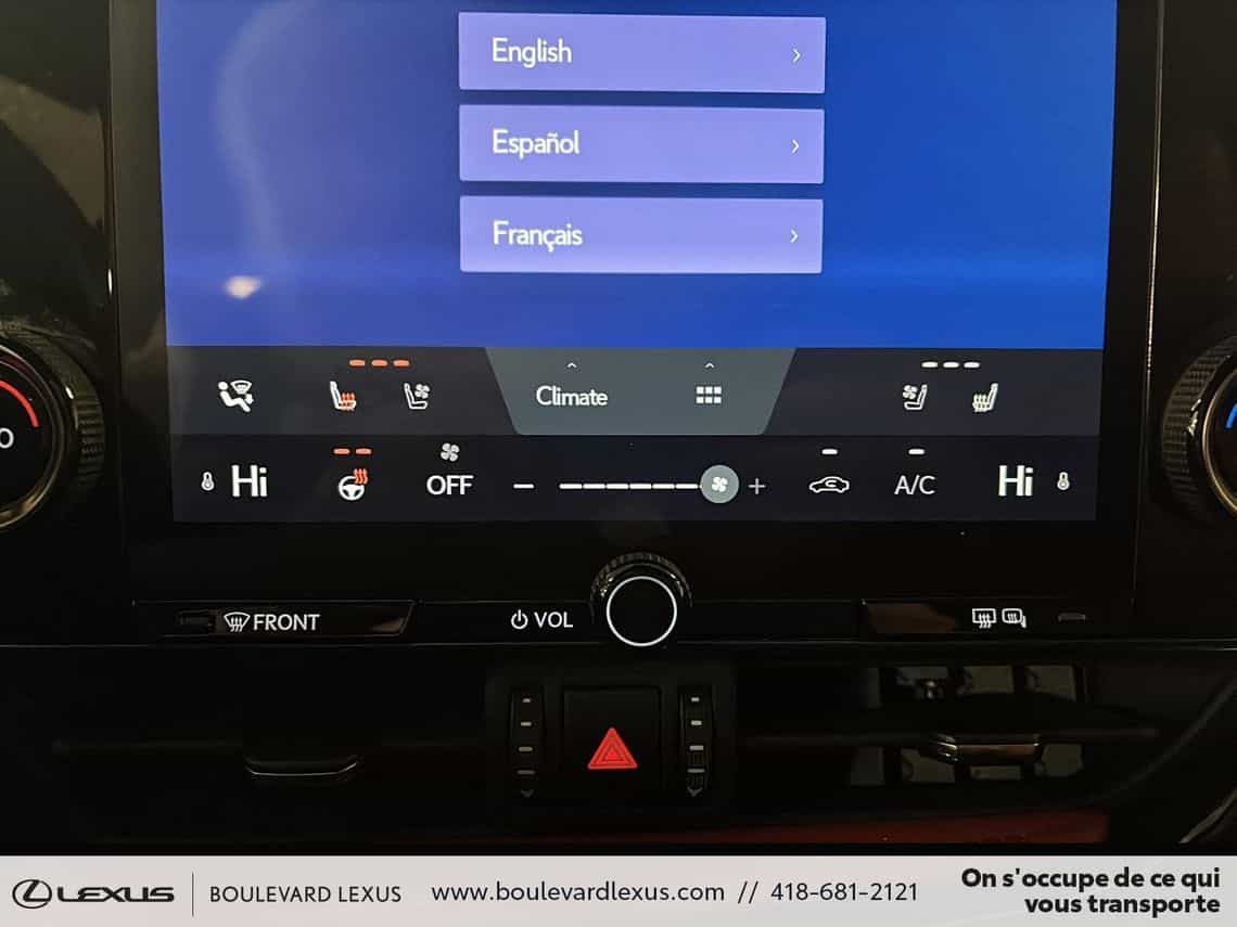 2024 Lexus NX 350 Premium - Image 22