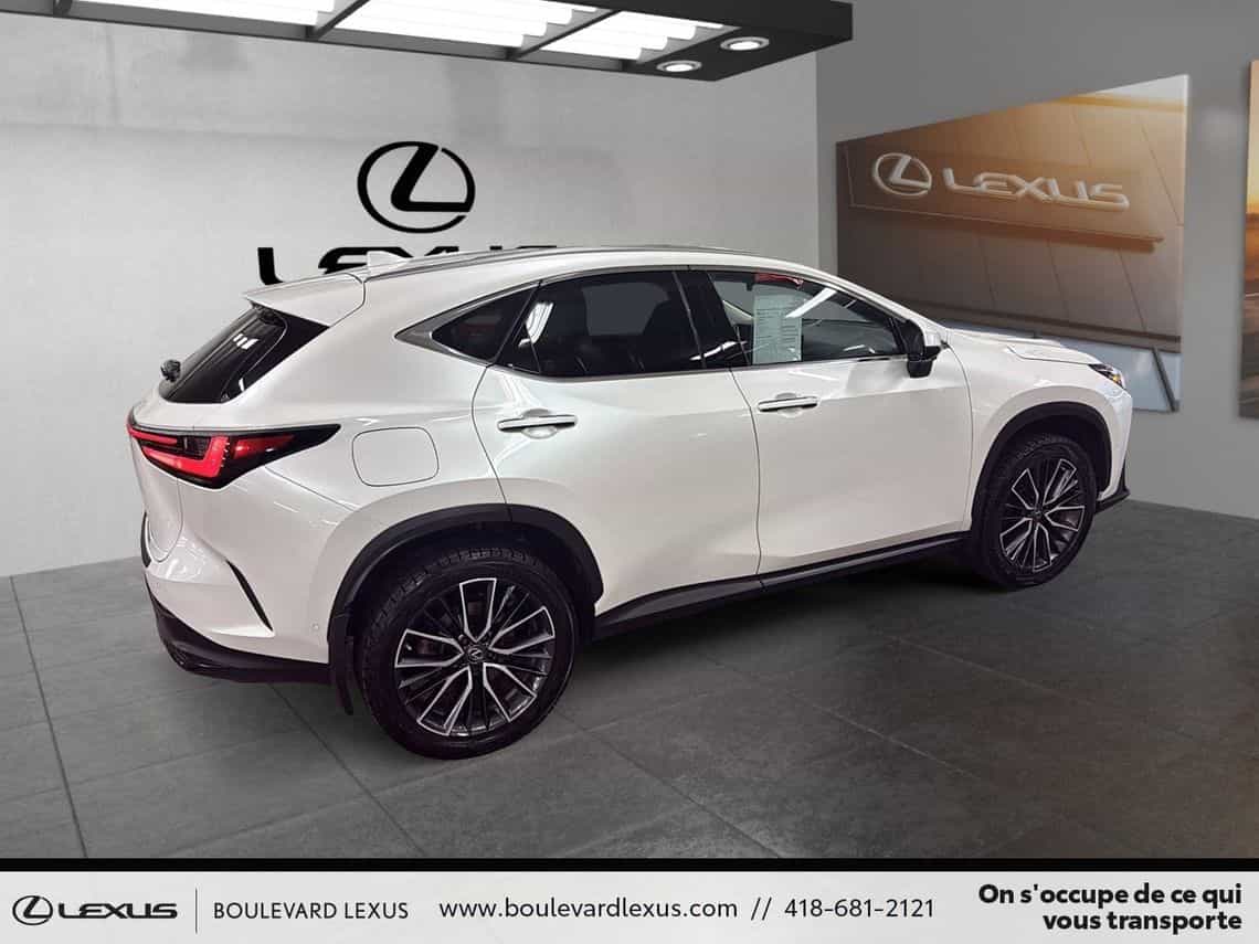 2022 Lexus NX 450h+ Exécutif - Image 3