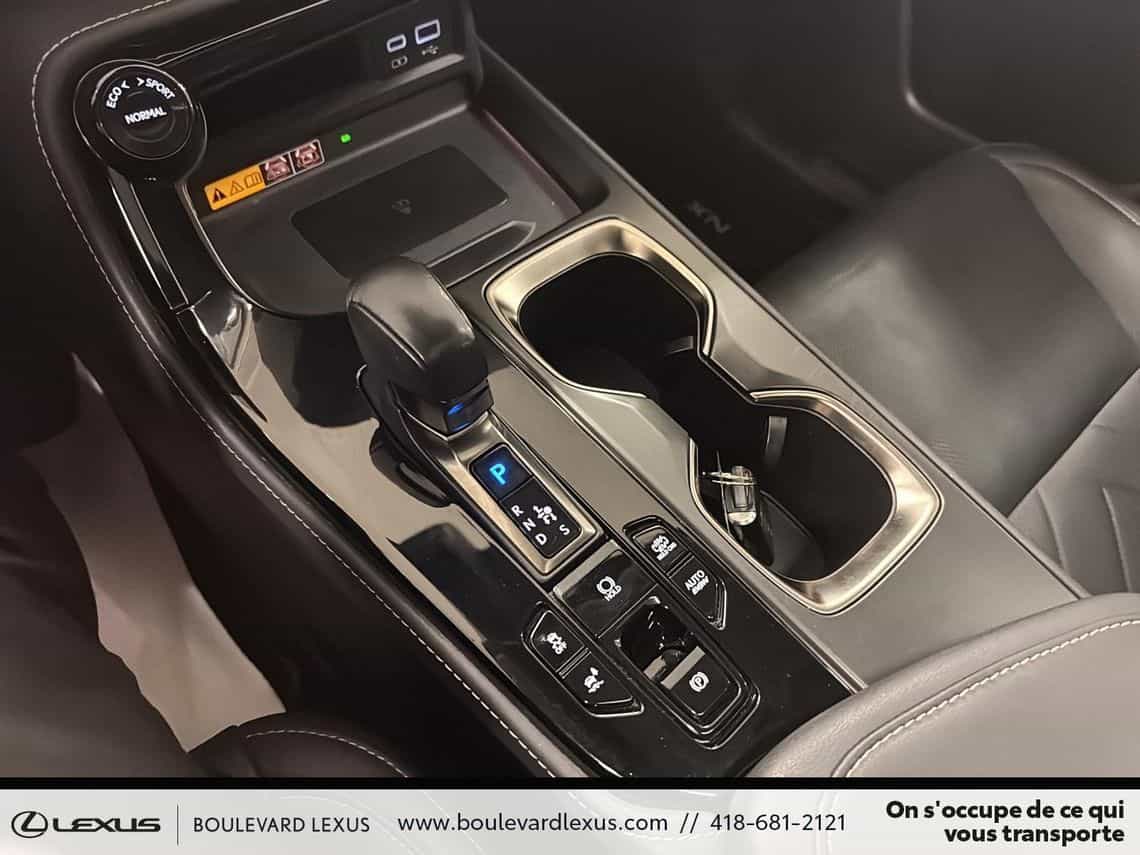 2022 Lexus NX 450h+ Exécutif - Image 33