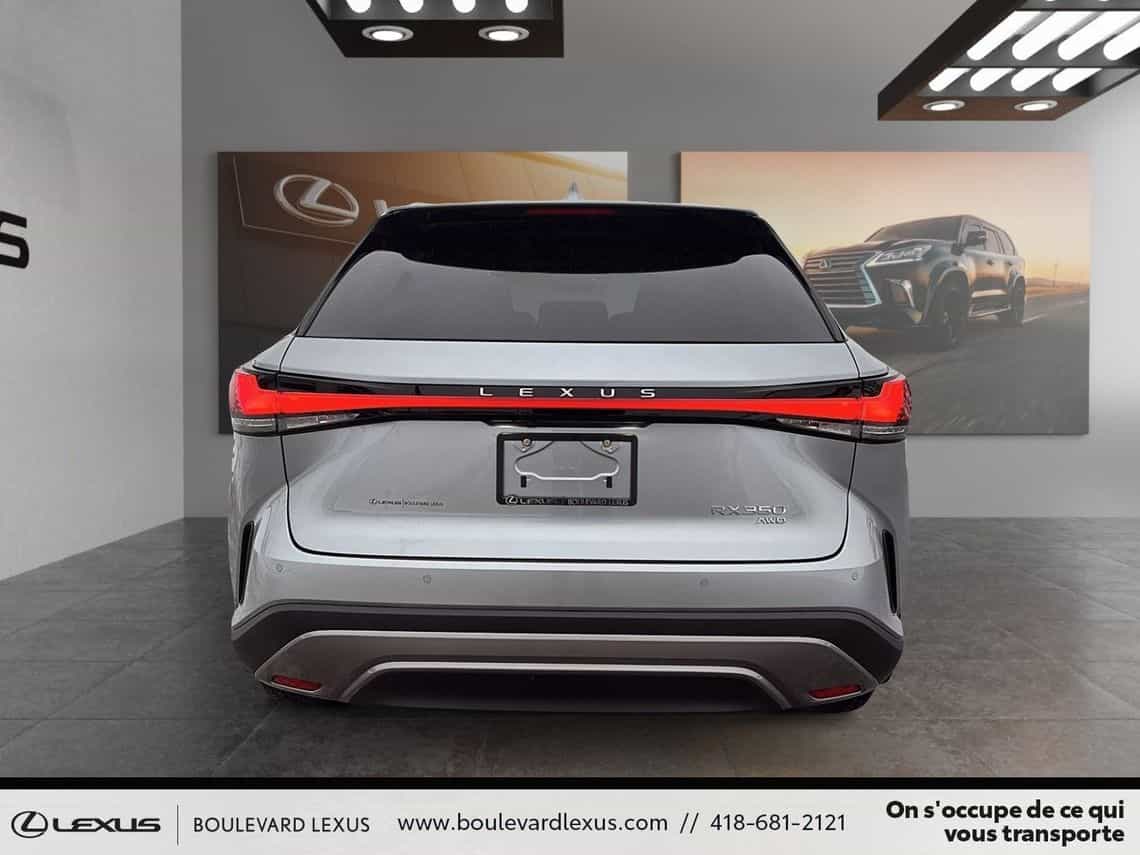 2025 Lexus RX 350 Premium - Image 5