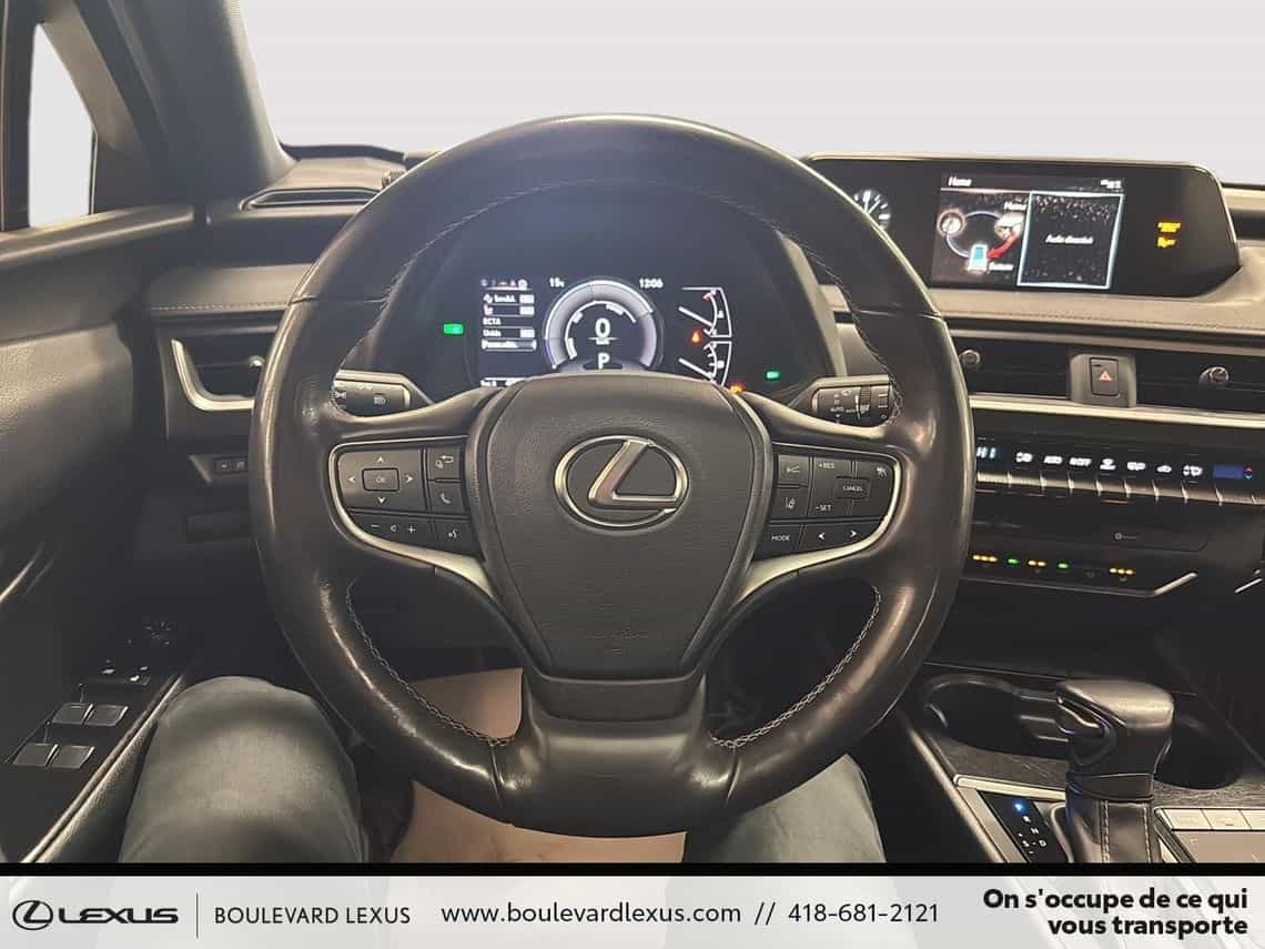 2020 Lexus UX 250h Premium - Image 13