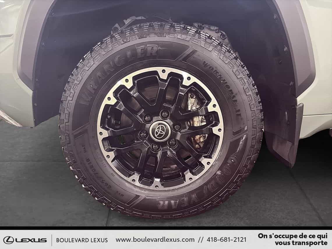 2024 Toyota Tundra Sr5Trd Off Road - Image 8