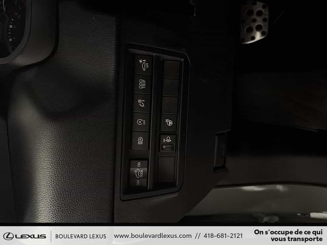 2024 Toyota Tundra Sr5Trd Off Road - Image 14