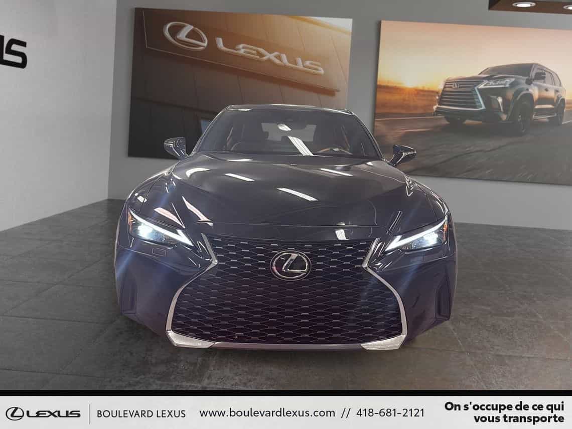 2023 Lexus IS 300 Premium - Image 2