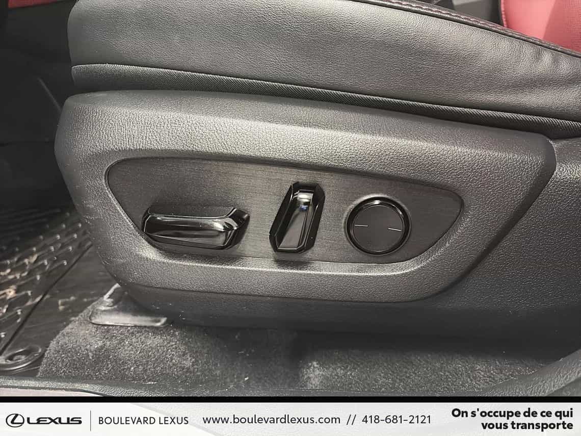 2023 Lexus NX 350h Premium - Image 11