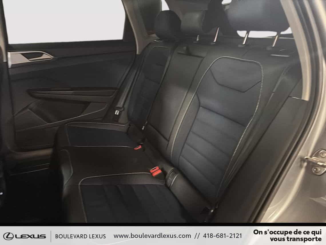 2025 Volkswagen Taos 4Motion HIGHLINE - Image 21