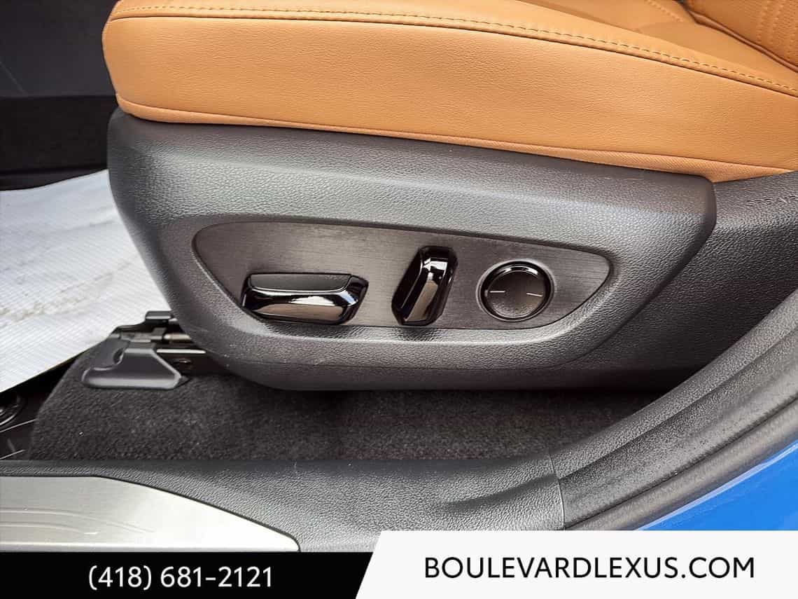 2023 Lexus NX 350 Luxe - Image 11