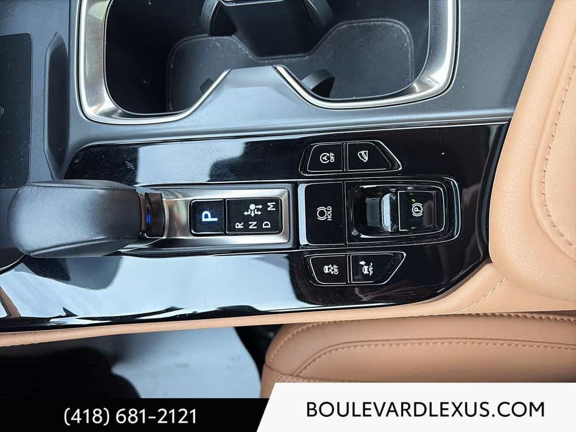 2023 Lexus NX 350 Luxe - Image 18