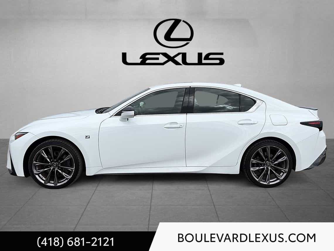 2022 Lexus IS Sport 2 - Image 13