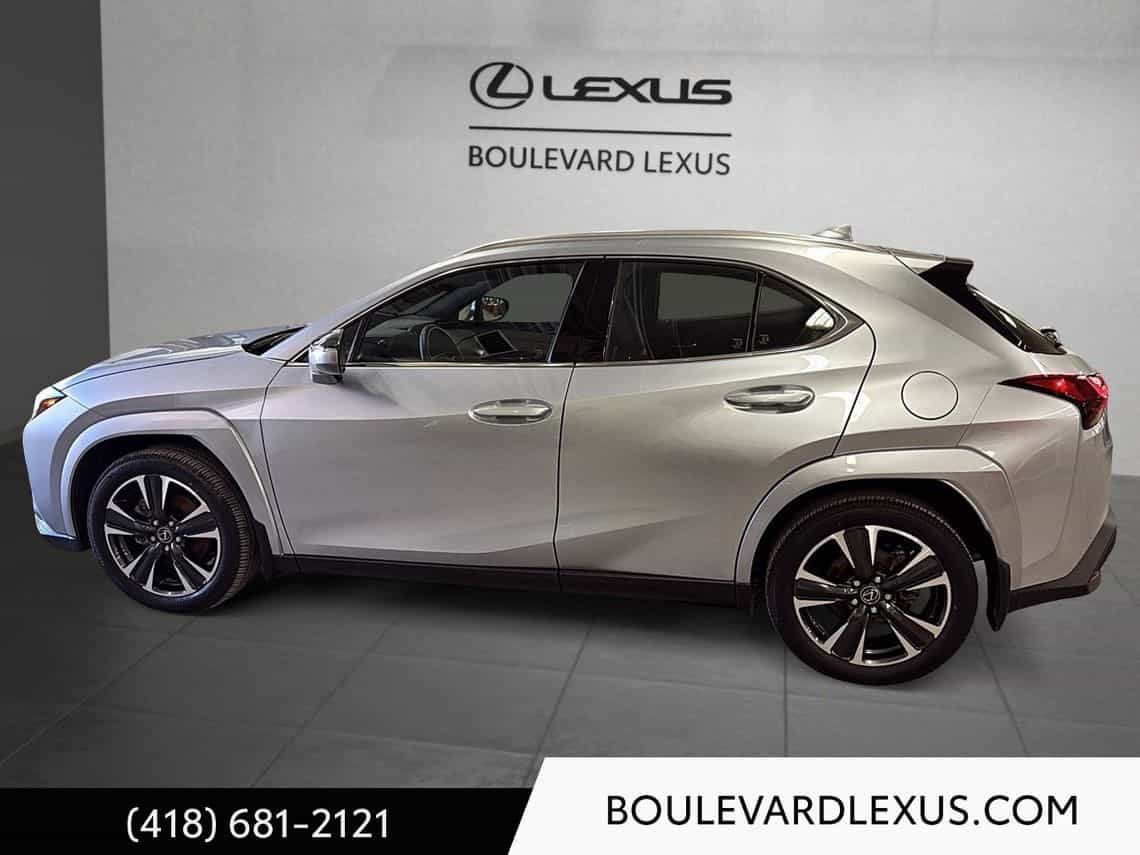 2025 Lexus UX 300H Premium - Image 7