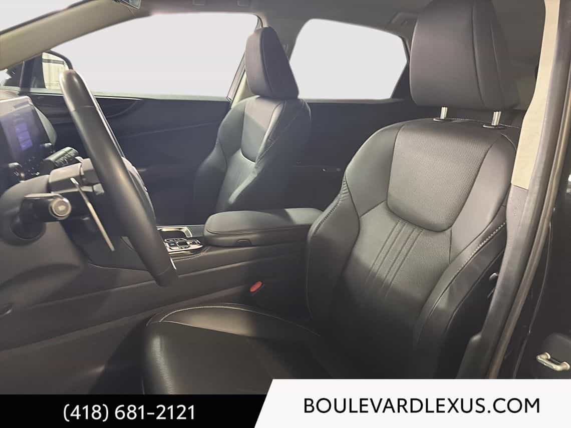 Image 4 Lexus NX 250 Signature 2023