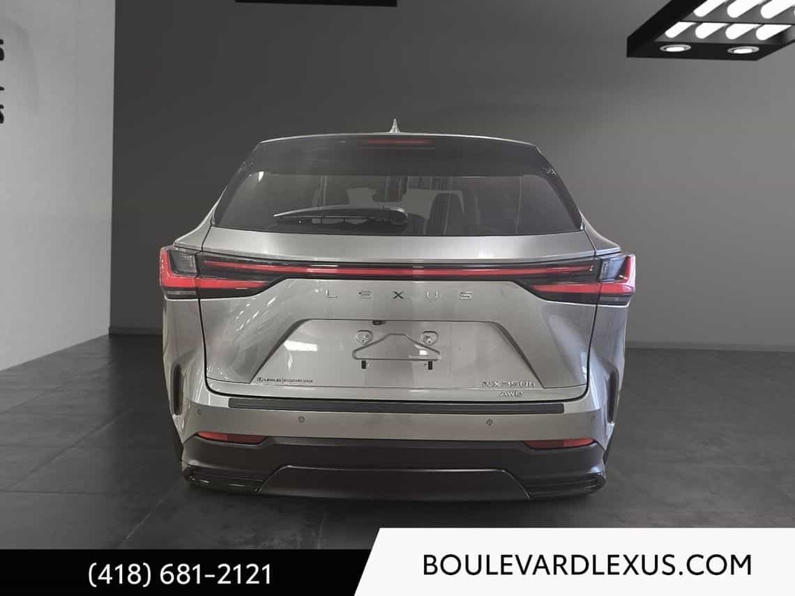 Image 10 Lexus NX 350h Luxe 2024