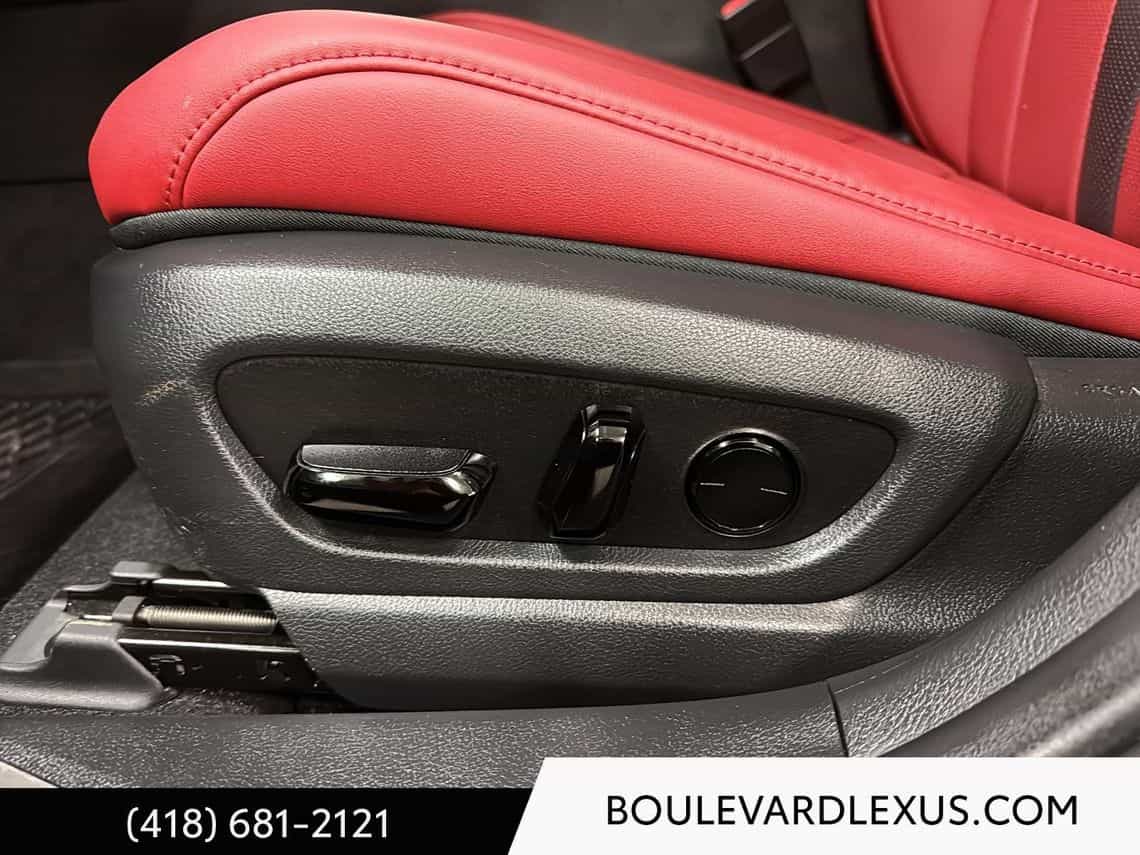 Image 16 Lexus UX 250h F Sport 2 2024